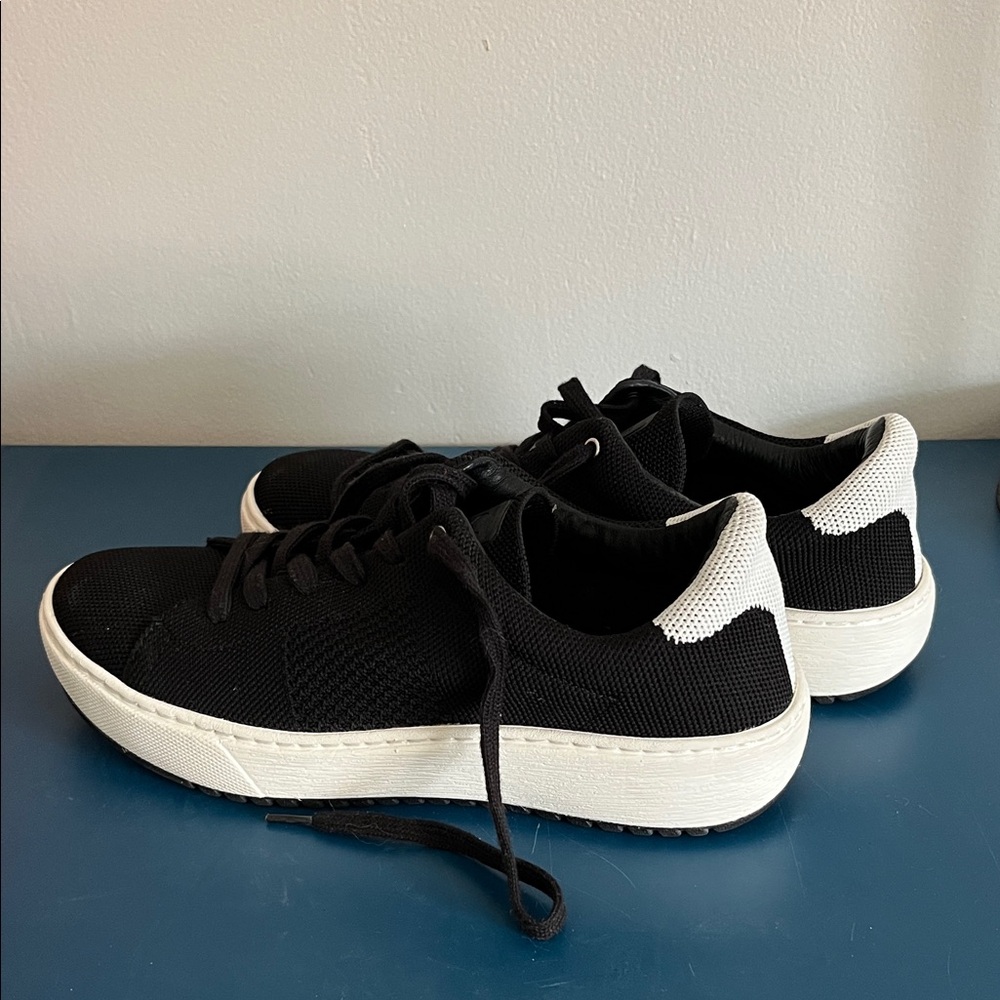 Söfft Black & White sneakers